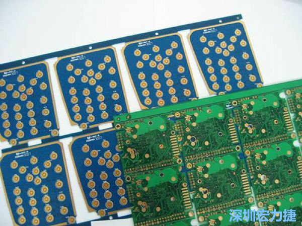 PBC與HDI等硬質(zhì)載板因應(yīng)不同構(gòu)型的結(jié)構(gòu)組裝需求，能做的彈性設(shè)計(jì)有限，必須搭配FPC軟板進(jìn)行整合設(shè)計(jì)。
